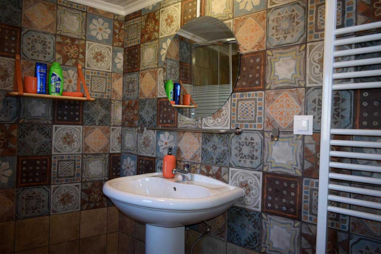 Renovated Old Manor House With Yard Vila Arnaía Exterior foto