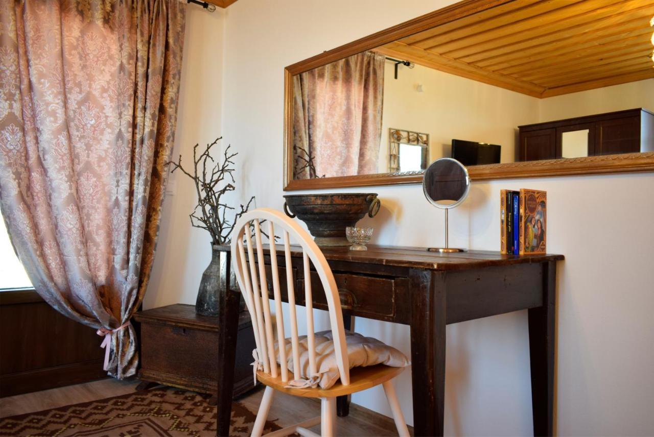 Renovated Old Manor House With Yard Vila Arnaía Exterior foto