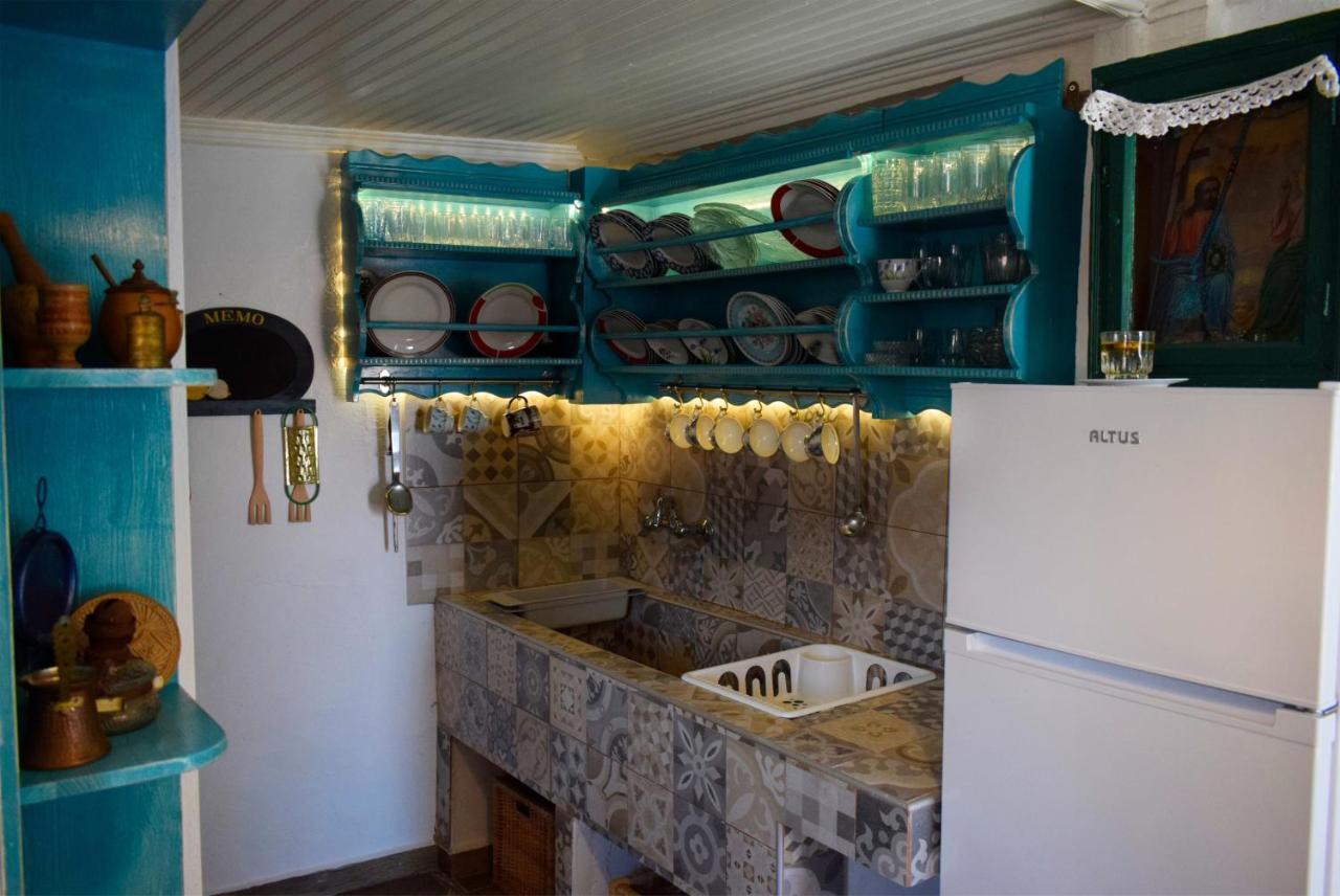 Renovated Old Manor House With Yard Vila Arnaía Exterior foto