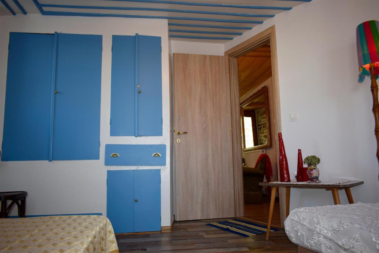 Renovated Old Manor House With Yard Vila Arnaía Exterior foto