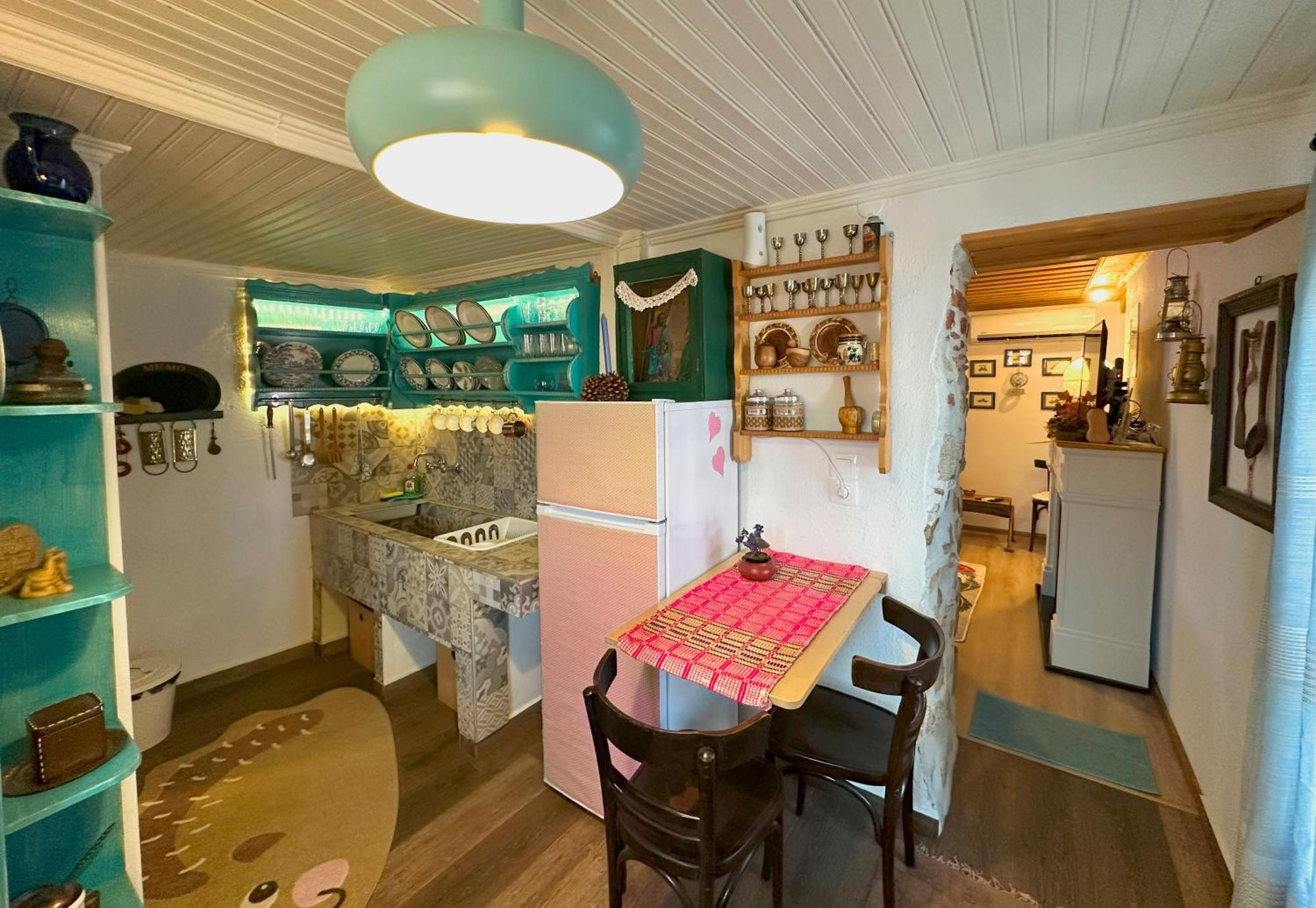 Renovated Old Manor House With Yard Vila Arnaía Exterior foto