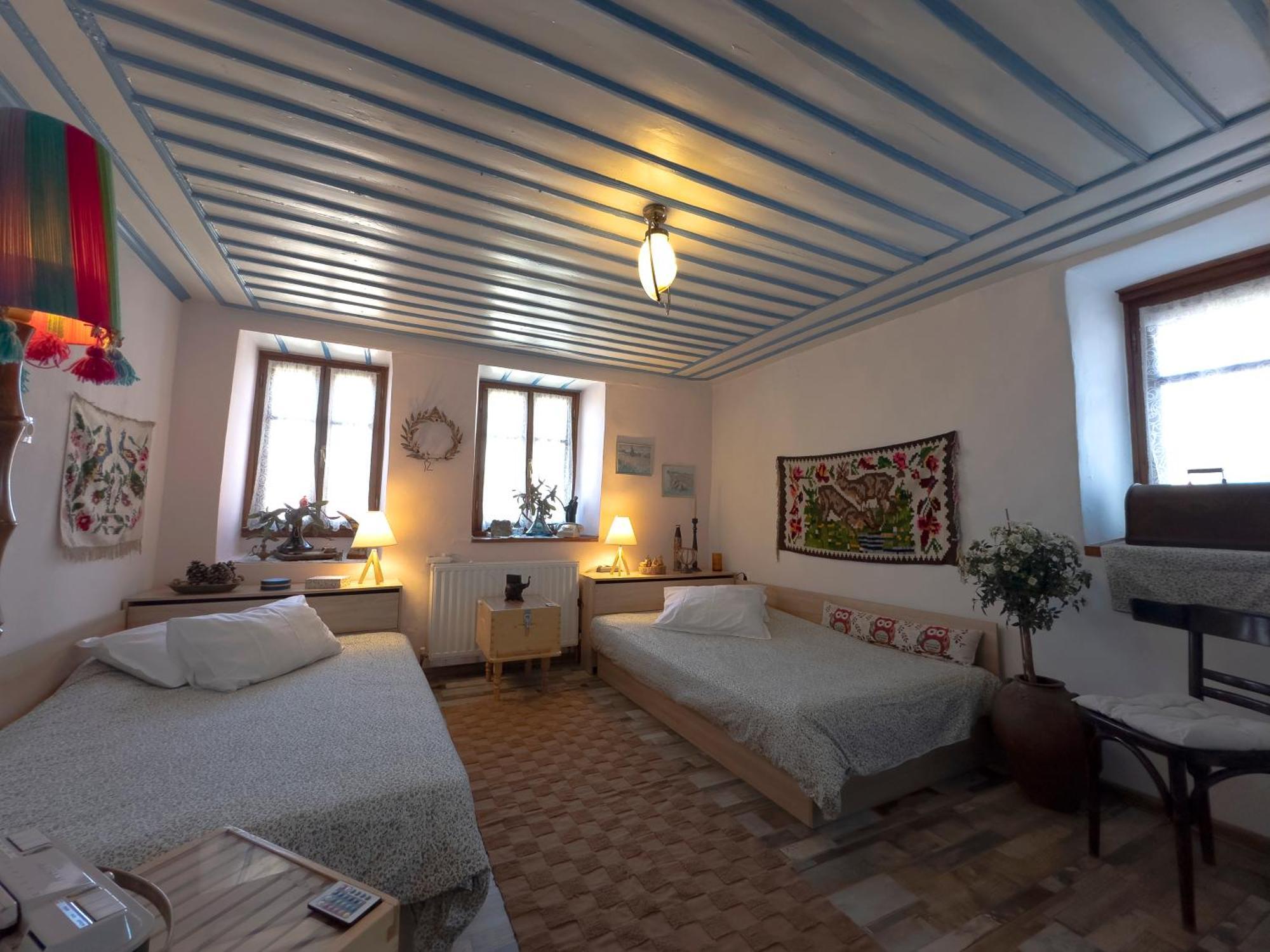 Renovated Old Manor House With Yard Vila Arnaía Exterior foto